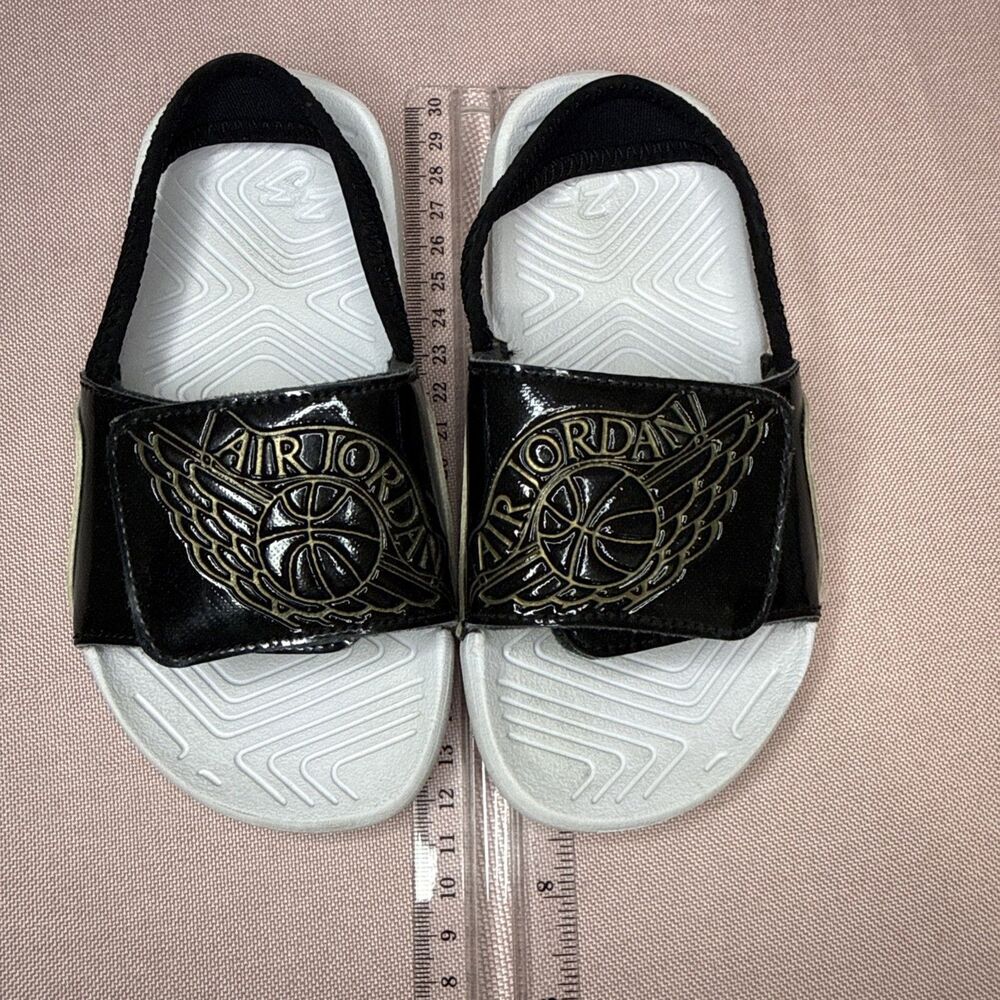 Air Jordan Little Boy's Sandals Black & White Slip on 7.4” in Long